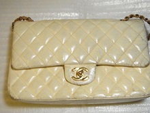 シャネルの全体色補正